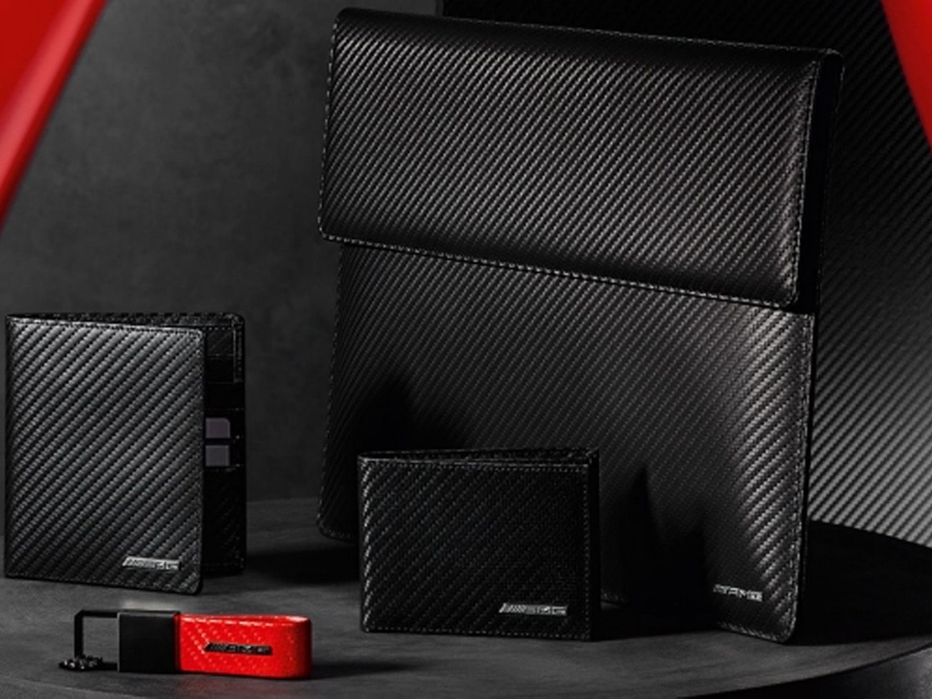 High-quality leather goods from the AMG Private Lounge collection.